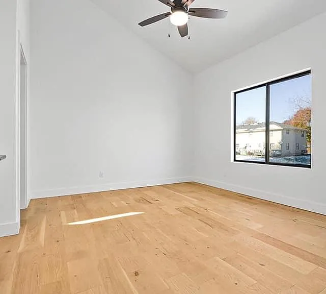 104 W Pine St — Photo 11
