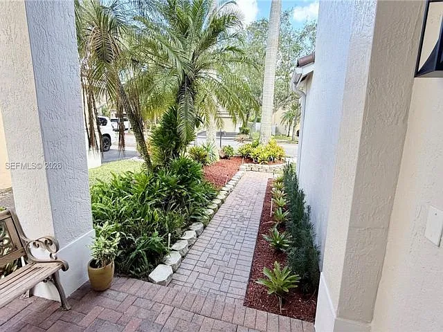1392 Canary Island Dr — Photo 14