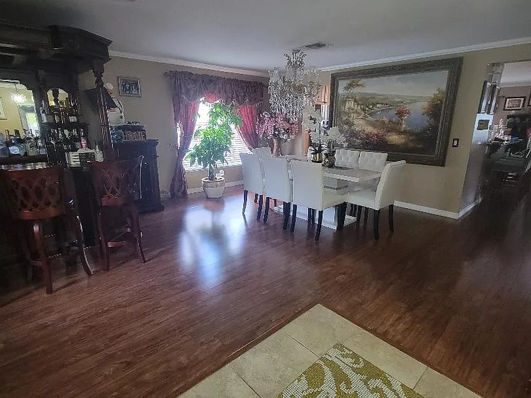 527 Windrose Dr — Photo 6