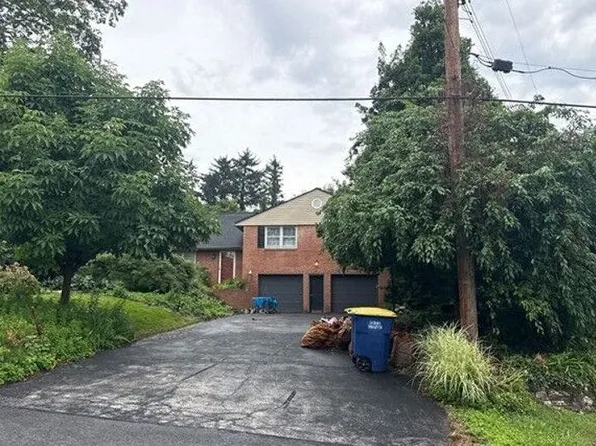 1171 Grandview Rd, York, PA 17403