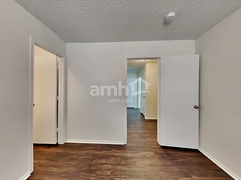 10136 High Eagle Trl — Photo 16