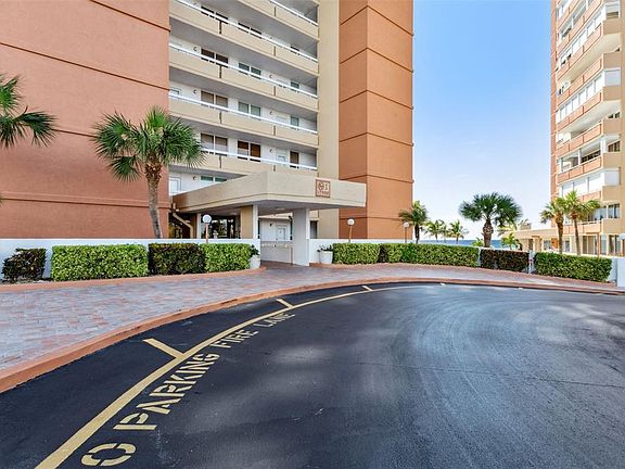 2nd image of 17900 GULF BOULEVARD #6C
