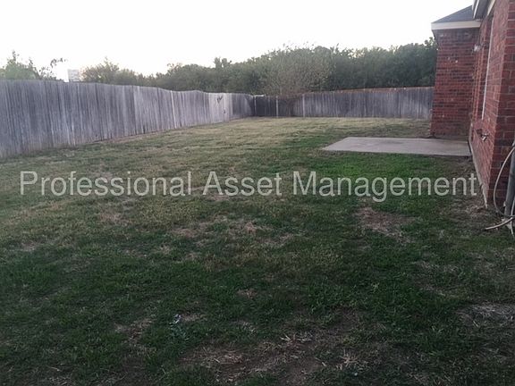 3rd image of 11144 Pleasant Wood Ln