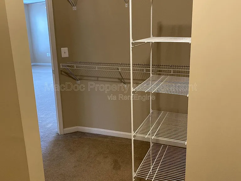 121 Riggs Rd — Photo 45