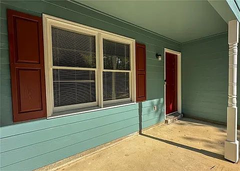 2nd image of 2704 21st Ave