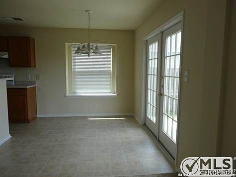 3rd image of 6815 Grapevine Lk