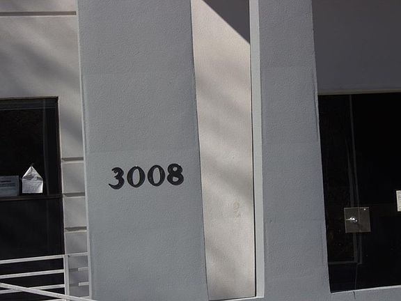 5th image of 3008 Shadow Dr W