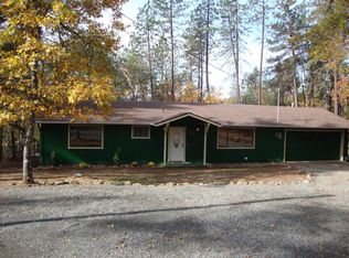 842 Summit Loop, Grants Pass, OR 97527