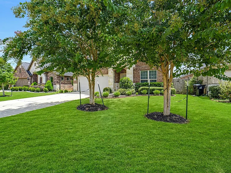 8506 Lagosta Ln — Photo 33