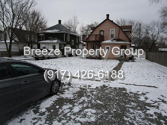 2nd image of 621.5 N Metcalf St