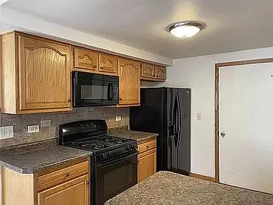 3738 Dory Cir E — Photo 8