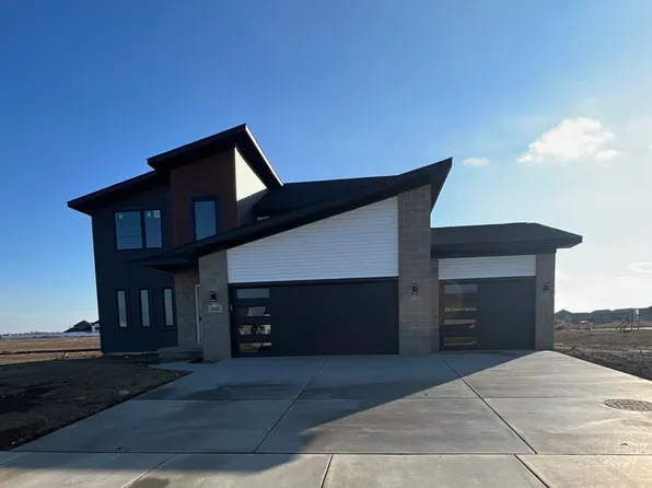 3615 Cabernet Ct, Normal, IL 61761