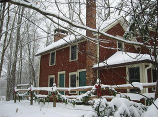 3693 Yellow Creek Rd, Akron, OH 44333