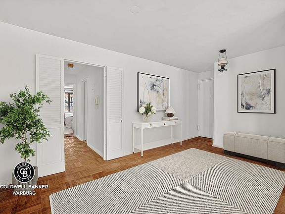 3rd image of 200 E 74th St APT 5B