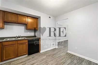 264 Powell Cir #C — Photo 4