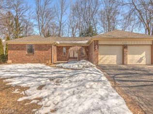 2165 Bayham Dr SE, Kentwood, MI 49508
