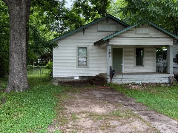 210 N 19th St, Van Buren, AR 72956