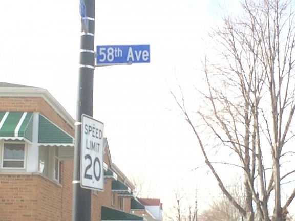 5th image of 3632 S 58th Ave