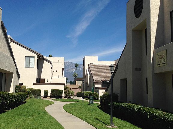 3rd image of 508 N Imperial Ave APT C