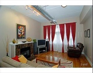 5th image of 2700 W Belmont Ave #G-1