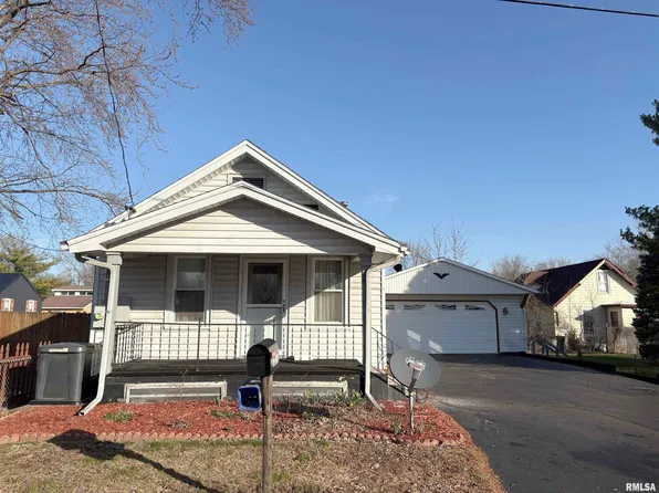 2107 E Wren St, Peoria Heights, IL 61616