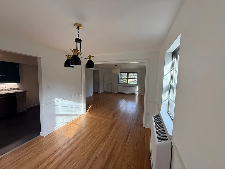 616 W Foster Ave — Photo 11