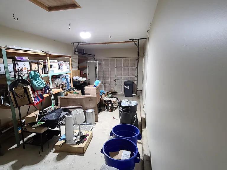 1105 Jonathan Ln — Photo 20