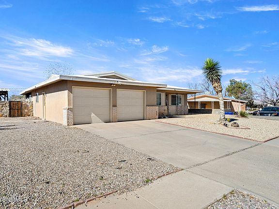 3rd image of 1724 Anita Dr