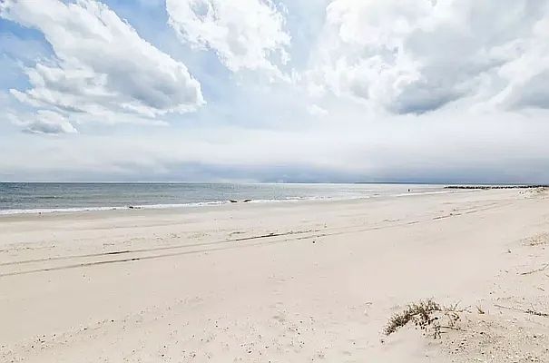 2nd image of 125 Beach 128 St #1