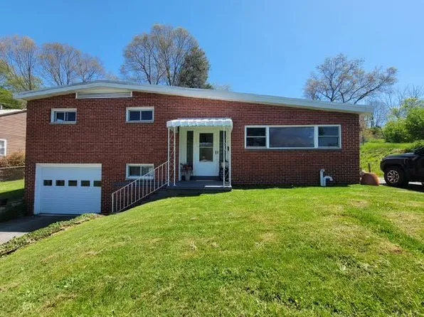 213 Glenn Ave, Beckley, WV 25801