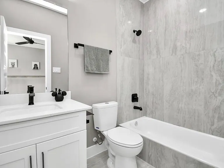 316 Thornton Rd #E — Photo 17