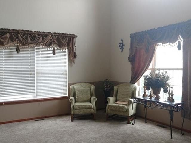 2nd image of 1043 White Pine Trl