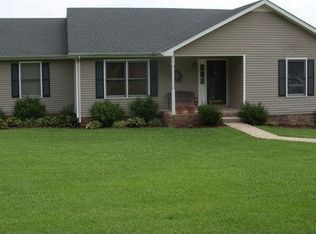 2717 Cunningham View Rd, Palmyra, TN 37142
