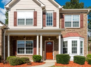 1157 Clear Stream Rdg, Auburn, GA 30011