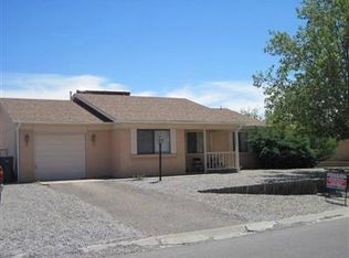 377 Vancouver Rd SE, Rio Rancho, NM 87124