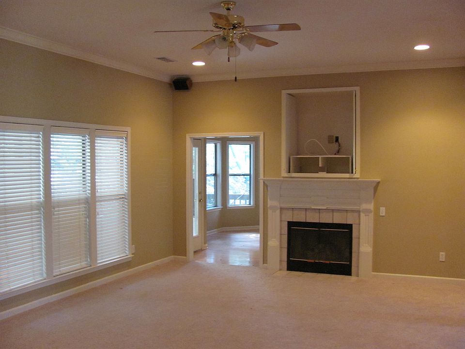 2nd image of 13200 Fairway Village Ct
