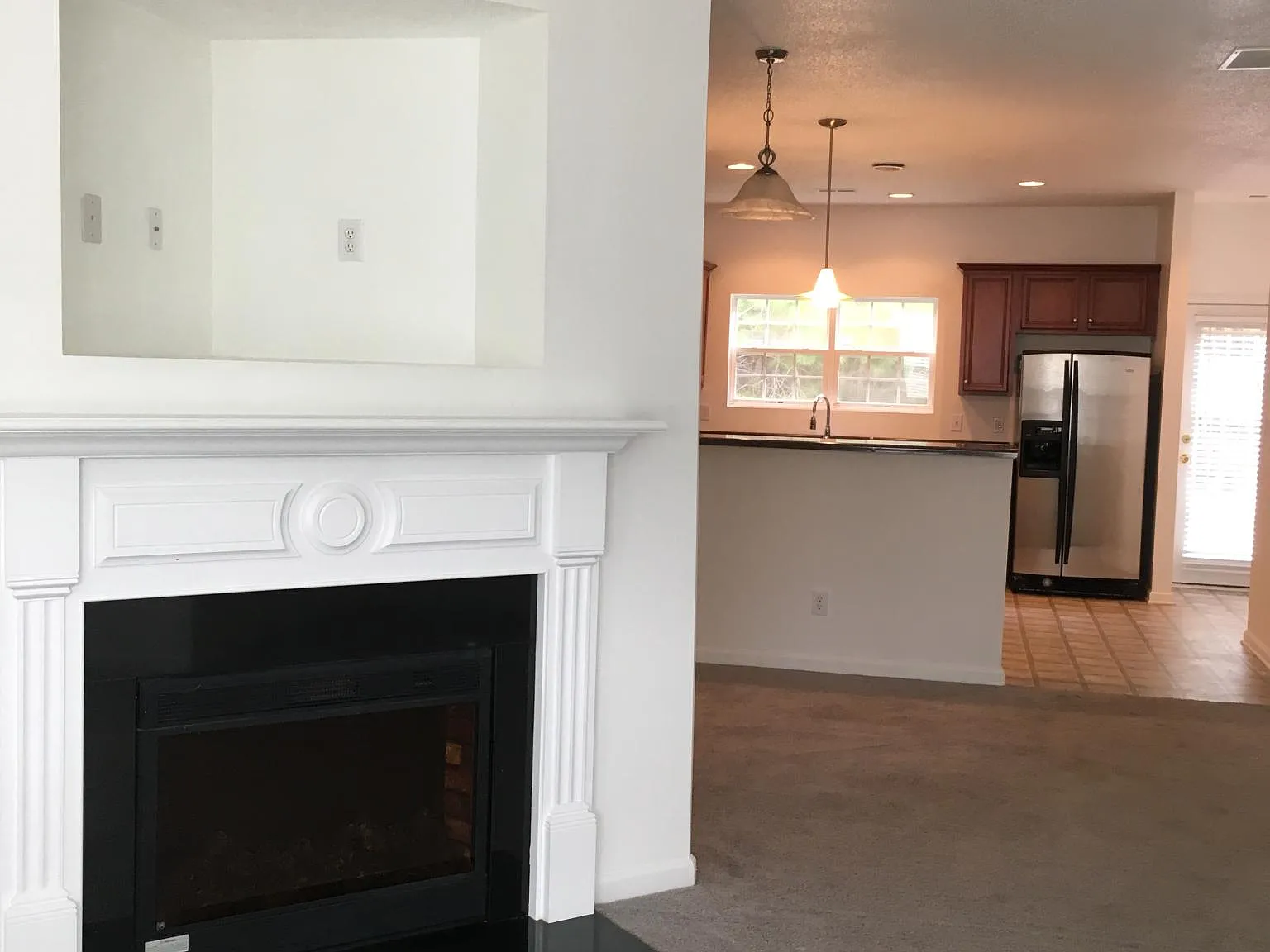 Lincoln Dr, Fairburn — Photo 2