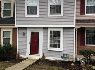 104 E Russets Cir, Bridgeville, PA 15017