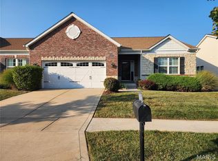 1816 Mill Ridge Ct, Saint Louis, MO 63146