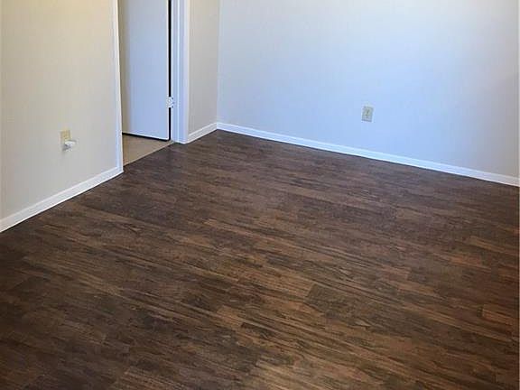 5th image of 4264 Madera Rd #2