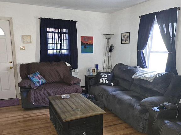 5th image of 566 New Britain Rd
