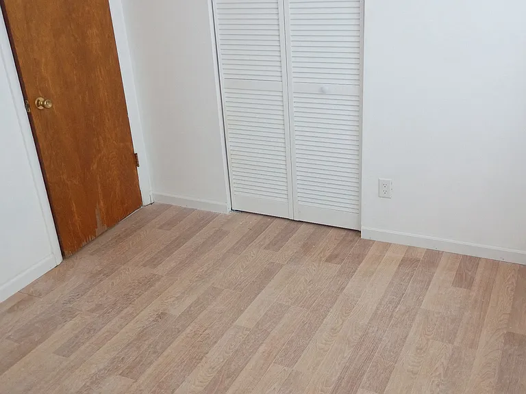 7450 Sieloff Dr #B — Photo 7