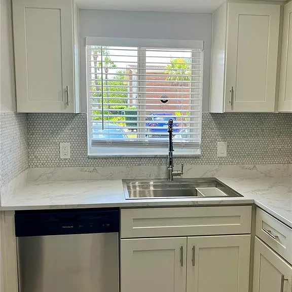 4550 Overlook Dr NE #156 — Photo 6