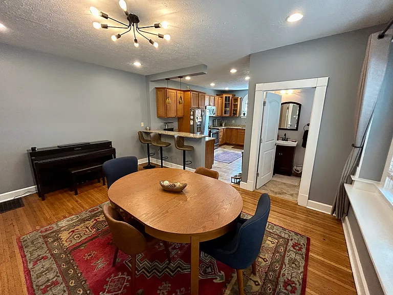 2332 Central Ave — Photo 14