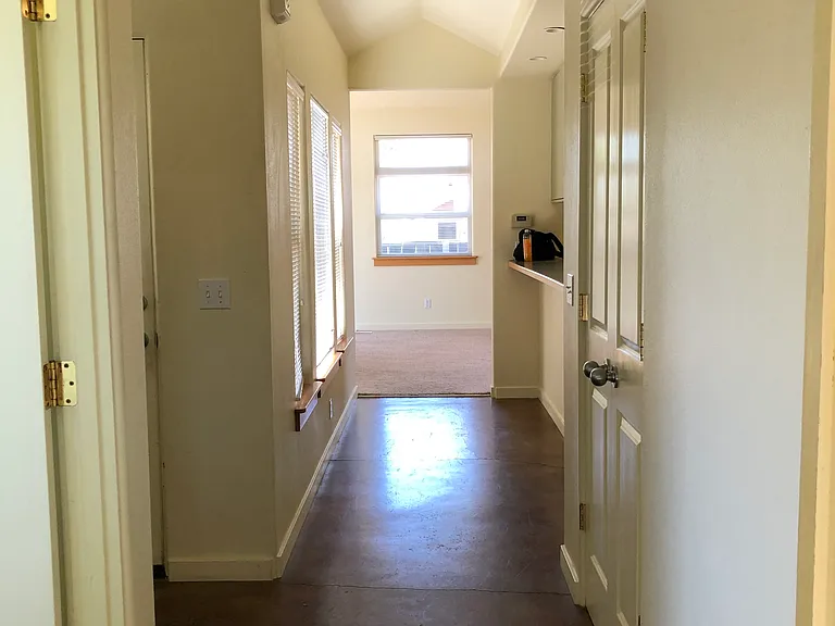 549 Kentucky St — Photo 6
