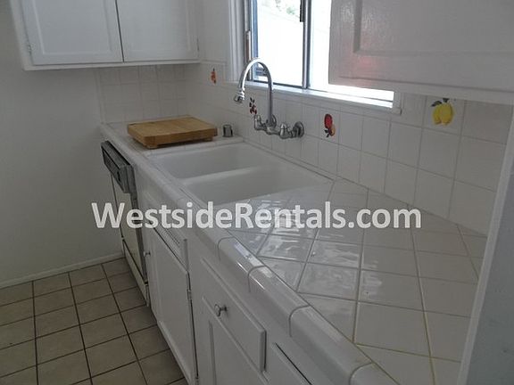 3rd image of 4149 Marwick Ave