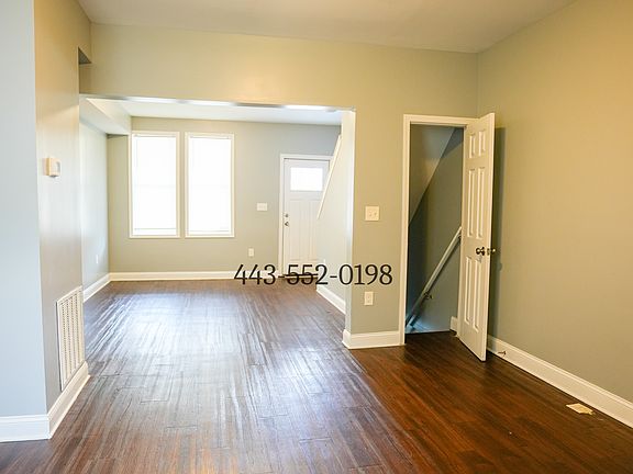 5th image of 2802 Ashland Ave