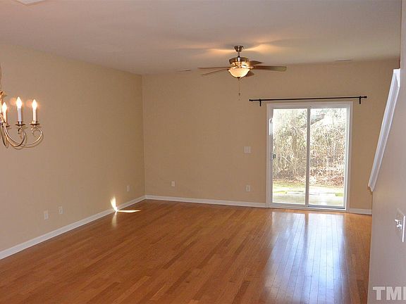 5th image of 643 Whitetail Creek Way