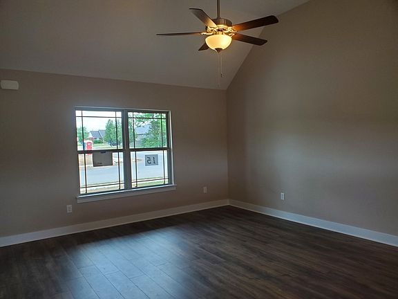 4th image of 2813 Valley Farms Dr Lot 69