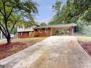 209 Lucan Ct, Riverdale, GA 30274